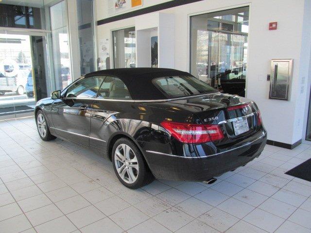 Mercedes-Benz E-Class 2011 photo 4