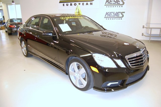 Mercedes-Benz E-Class 2011 photo 4