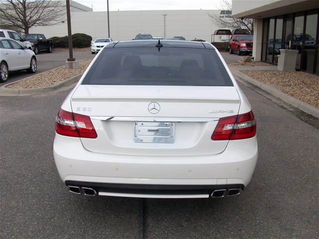 Mercedes-Benz E-Class 4dr Sdn GLS Turbo Manual Unspecified