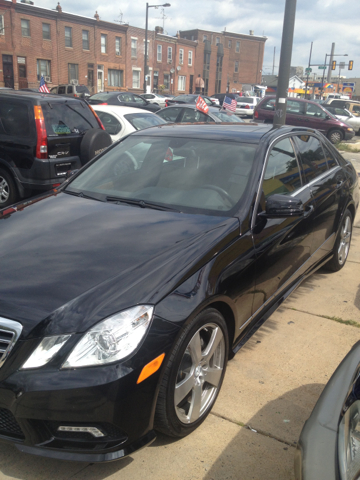 Mercedes-Benz E-Class 2011 photo 1