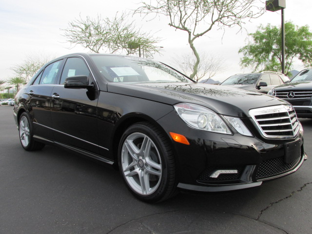 Mercedes-Benz E-Class 2011 photo 4