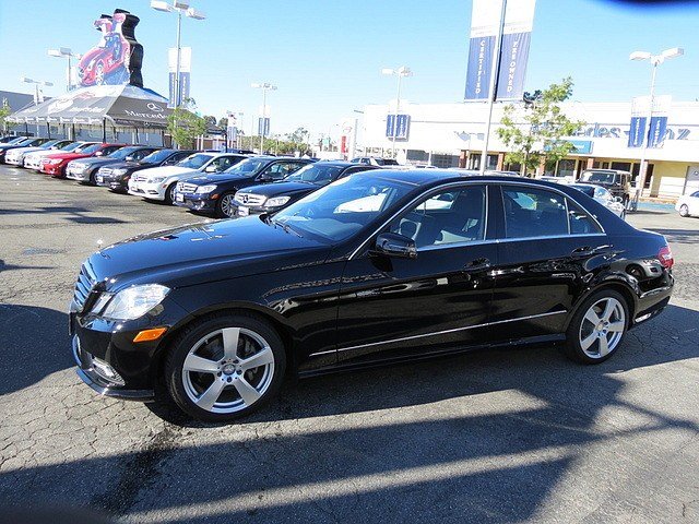 Mercedes-Benz E-Class 2011 photo 5