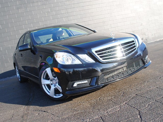 Mercedes-Benz E-Class 2011 photo 5