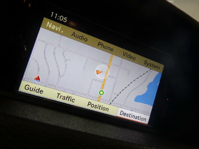 Mercedes-Benz E-Class 2011 photo 5