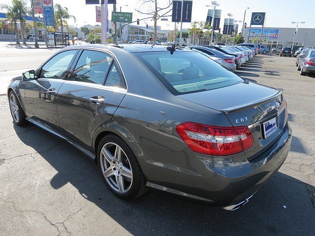 Mercedes-Benz E-Class 2011 photo 1