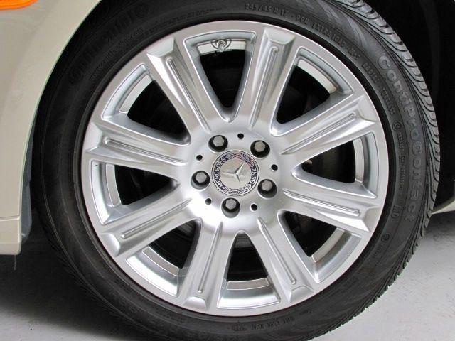 Mercedes-Benz E-Class 2012 photo 2