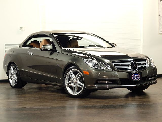 Mercedes-Benz E-Class 2012 photo 1