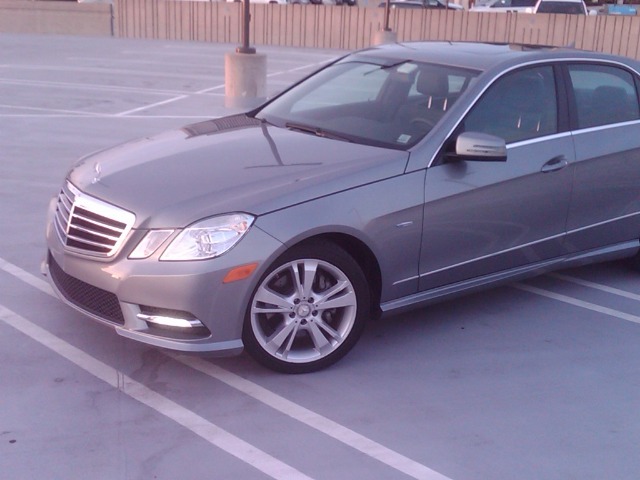 Mercedes-Benz E-Class 2012 photo 4