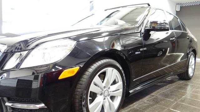 Mercedes-Benz E-Class 2012 photo 1