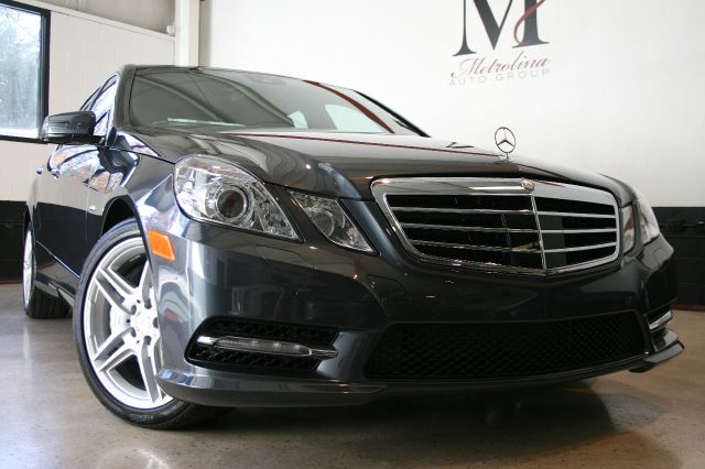 Mercedes-Benz E-Class 2012 photo 1
