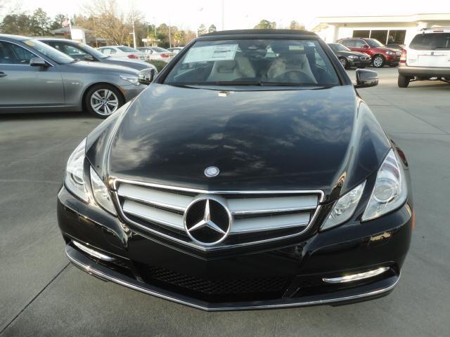 Mercedes-Benz E-Class 2013 photo 2