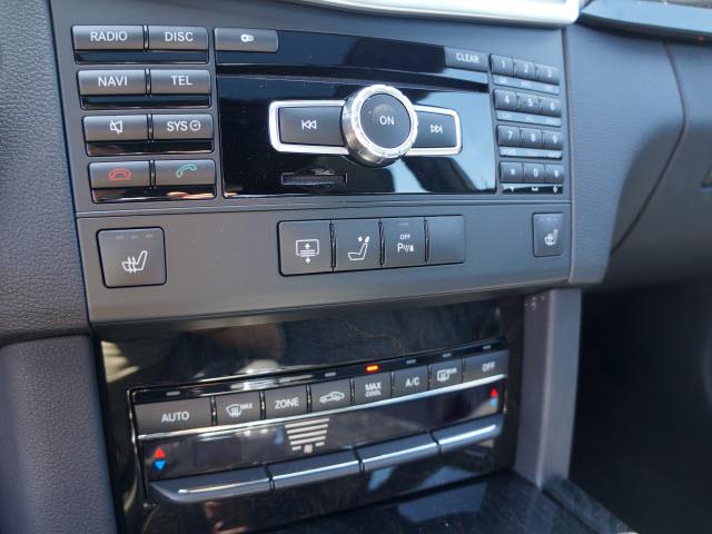 Mercedes-Benz E-Class XLT - Leather MAKE Offer Sedan