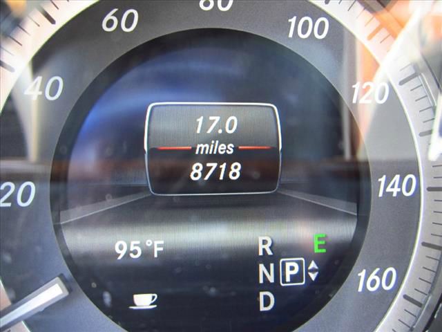 Mercedes-Benz E-Class 2013 photo 3