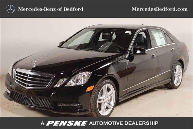 Mercedes-Benz E-Class SLE WITH 3RD ROW Sedan