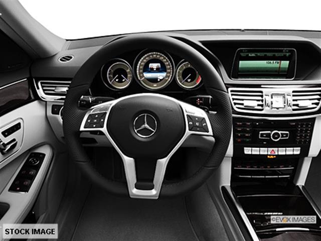 Mercedes-Benz E-Class 2014 photo 4