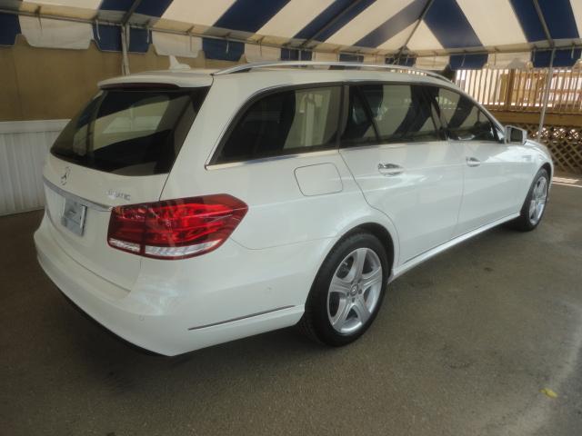 Mercedes-Benz E-Class 2014 photo 2