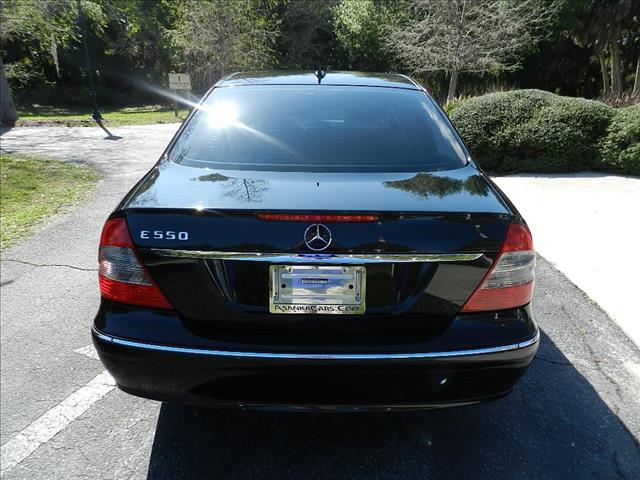 Mercedes-Benz E550 2007 photo 1