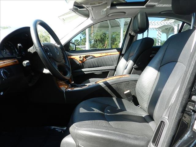Mercedes-Benz E550 2007 photo 3