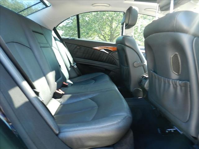 Mercedes-Benz E550 2007 photo 8