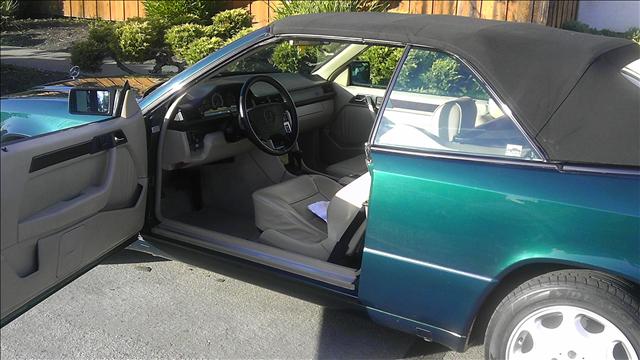 Mercedes-Benz E Class 1995 photo 4