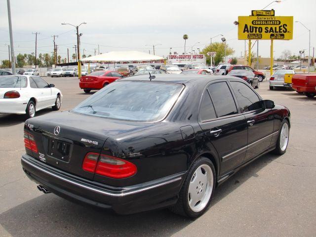 Mercedes-Benz E Class 2000 photo 3