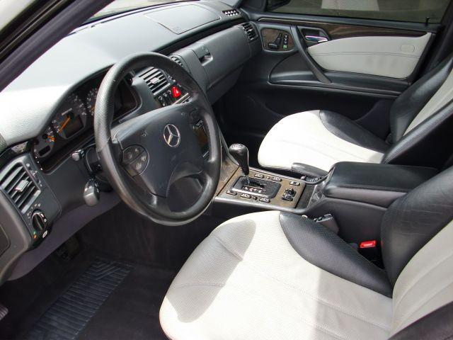Mercedes-Benz E Class 2000 photo 5