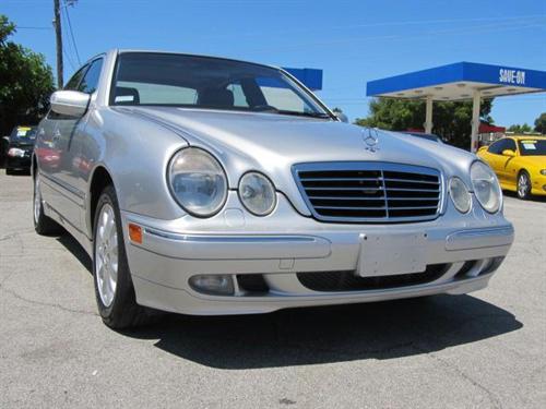 Mercedes-Benz E Class 2000 photo 1