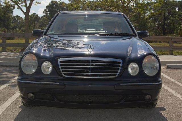 Mercedes-Benz E Class 2001 photo 1