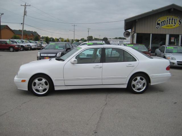 Mercedes-Benz E Class 2001 photo 3