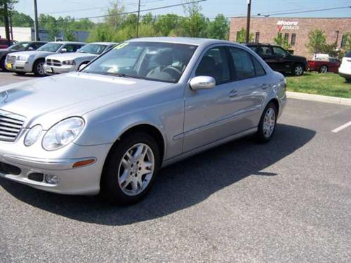 Mercedes-Benz E Class 2003 photo 2
