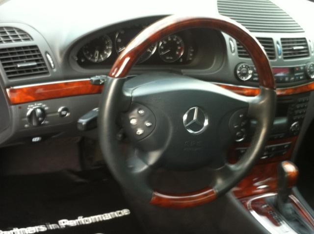 Mercedes-Benz E Class 2003 photo 2