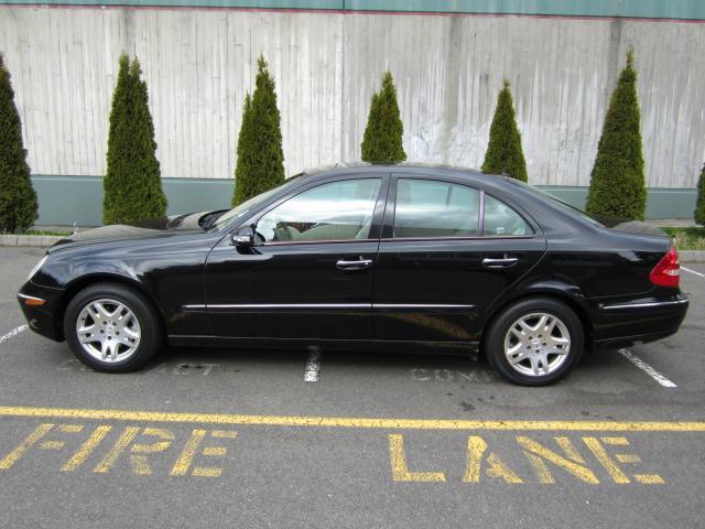 Mercedes-Benz E Class 2003 photo 1