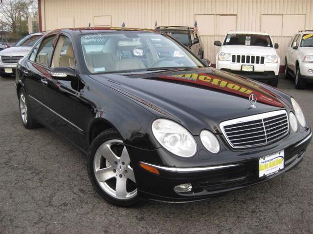 Mercedes-Benz E Class 2003 photo 2