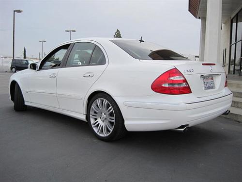 Mercedes-Benz E Class 2005 photo 2