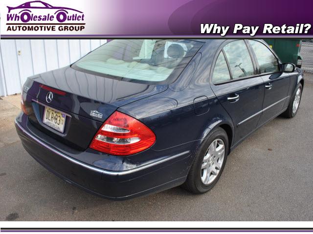 Mercedes-Benz E Class 2005 photo 4