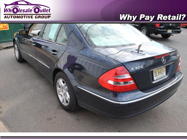 Mercedes-Benz E Class 2005 photo 5