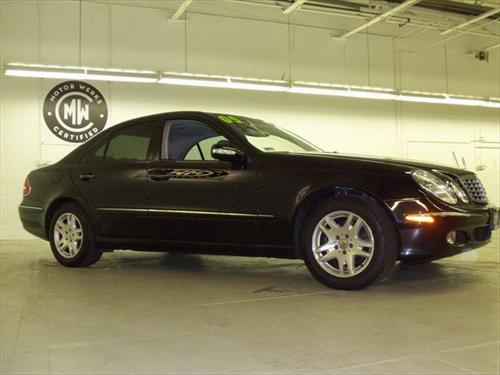 Mercedes-Benz E Class 2005 photo 2