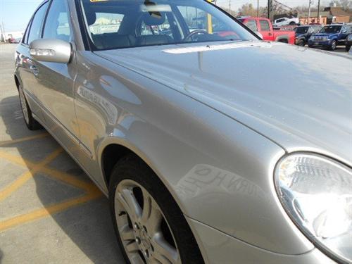 Mercedes-Benz E Class 2005 photo 1