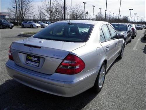 Mercedes-Benz E Class 2005 photo 3