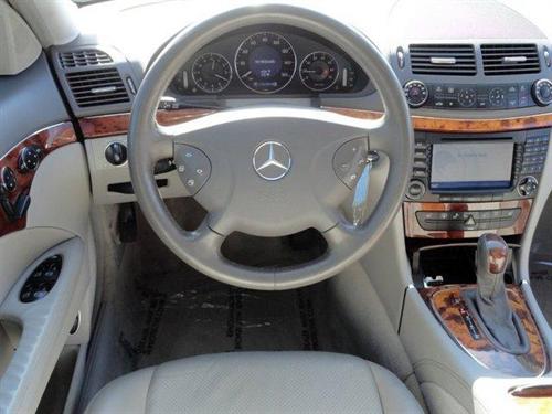 Mercedes-Benz E Class 2005 photo 1