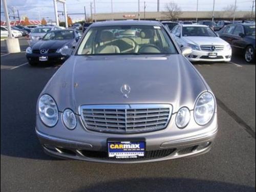 Mercedes-Benz E Class 2005 photo 3