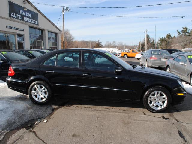 Mercedes-Benz E Class 2005 photo 4