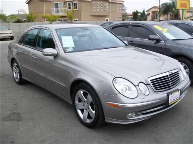 Mercedes-Benz E Class 2005 photo 2