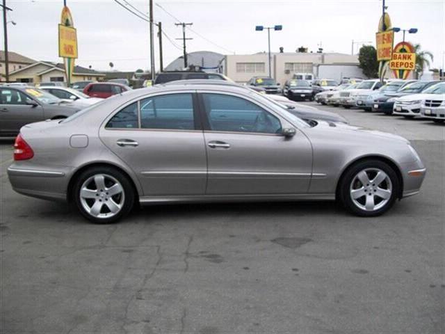 Mercedes-Benz E Class 2005 photo 3