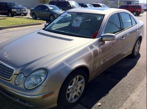 Mercedes-Benz E Class 2005 photo 1