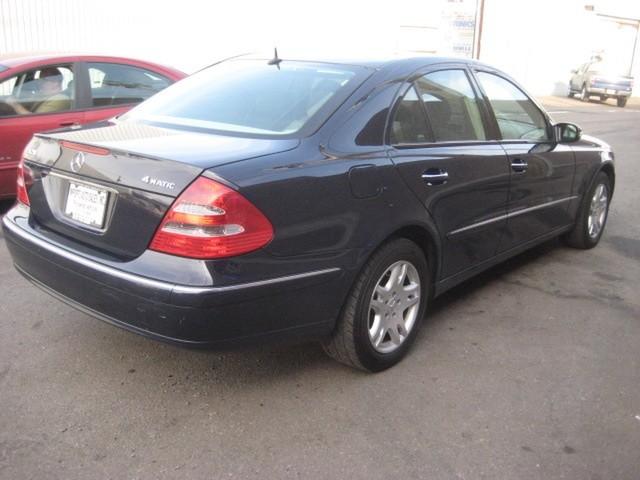 Mercedes-Benz E Class 2005 photo 1