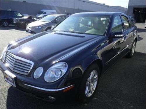 Mercedes-Benz E Class 2005 photo 2
