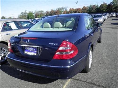 Mercedes-Benz E Class 2005 photo 3