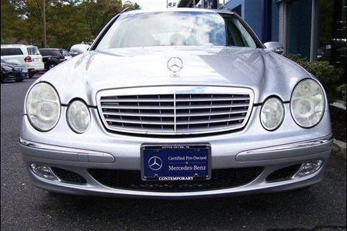 Mercedes-Benz E Class 2005 photo 1