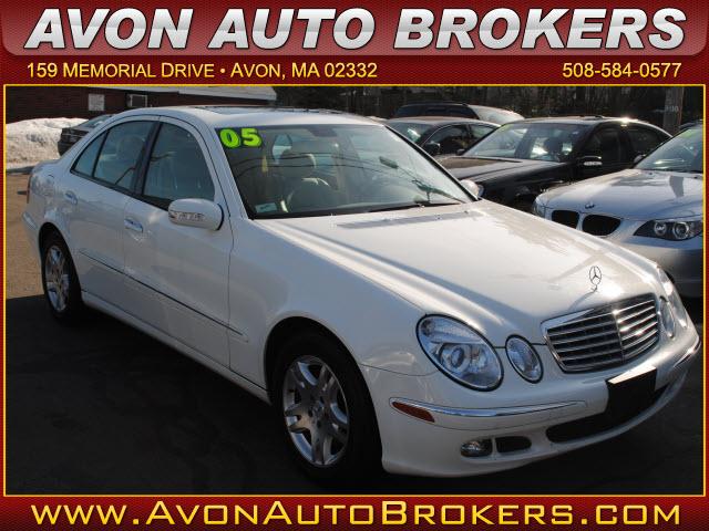Mercedes-Benz E Class 2005 photo 4
